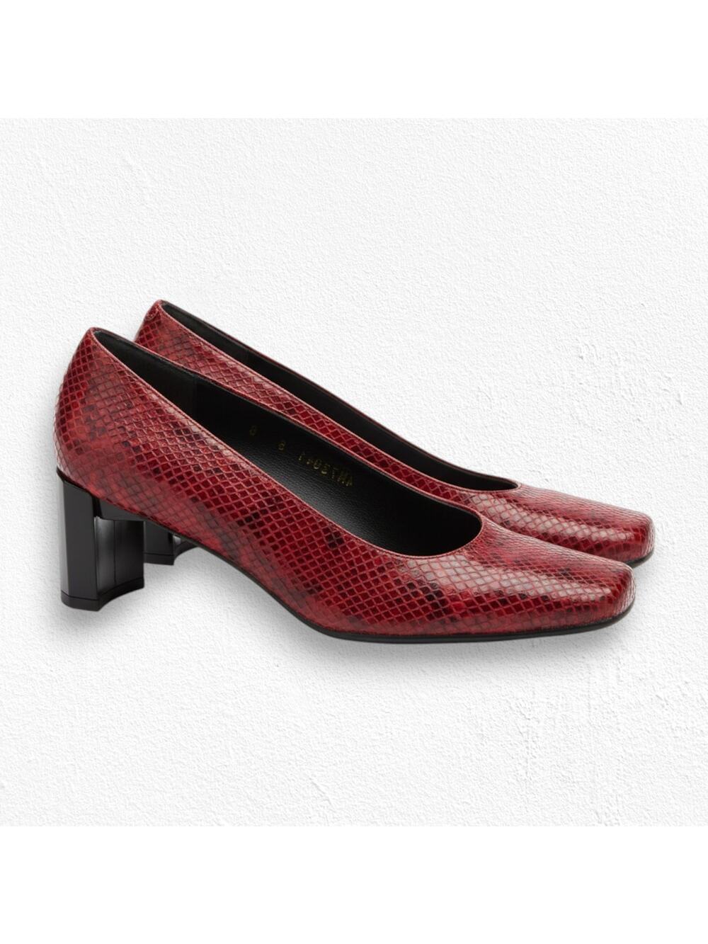 Vintage Stuart Weitzman 90s Red Snakeskin Embossed Heels Leather Pumps Size 6